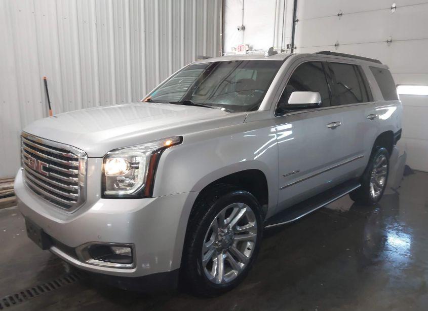 Photo 2 of 2019 Gmc Yukon SLT (VIN 1GKS2BKC4KR103415)