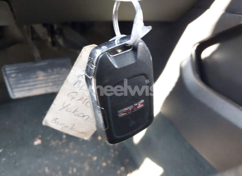 Photo 11 of 2015 Gmc Yukon SLT (VIN 1GKS2BKC6FR308465)