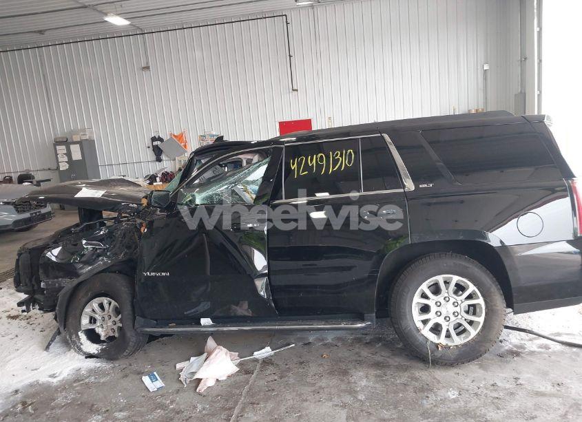 Photo 14 of 2019 Gmc Yukon SLT (VIN 1GKS2BKC6KR313062)