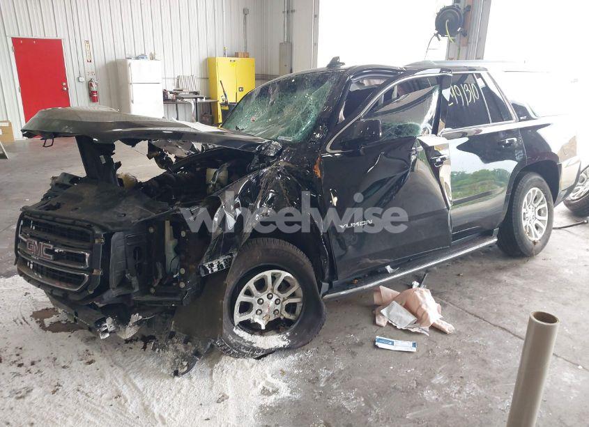 Photo 2 of 2019 Gmc Yukon SLT (VIN 1GKS2BKC6KR313062)