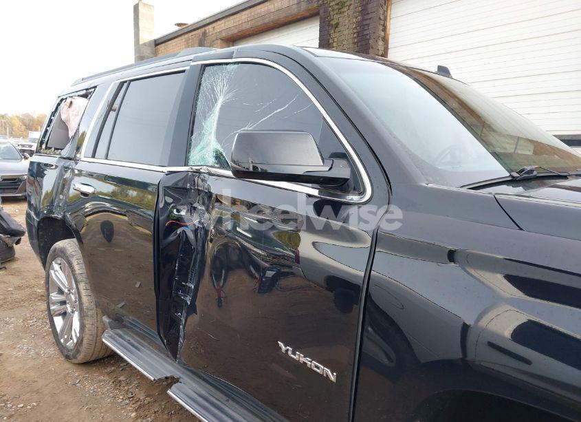 Photo 13 of 2015 Gmc Yukon SLT (VIN 1GKS2BKC9FR276515)