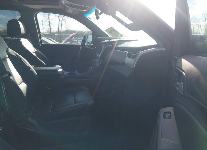 Photo 5 of 2016 Gmc Yukon SLT (VIN 1GKS2BKC9GR349013)