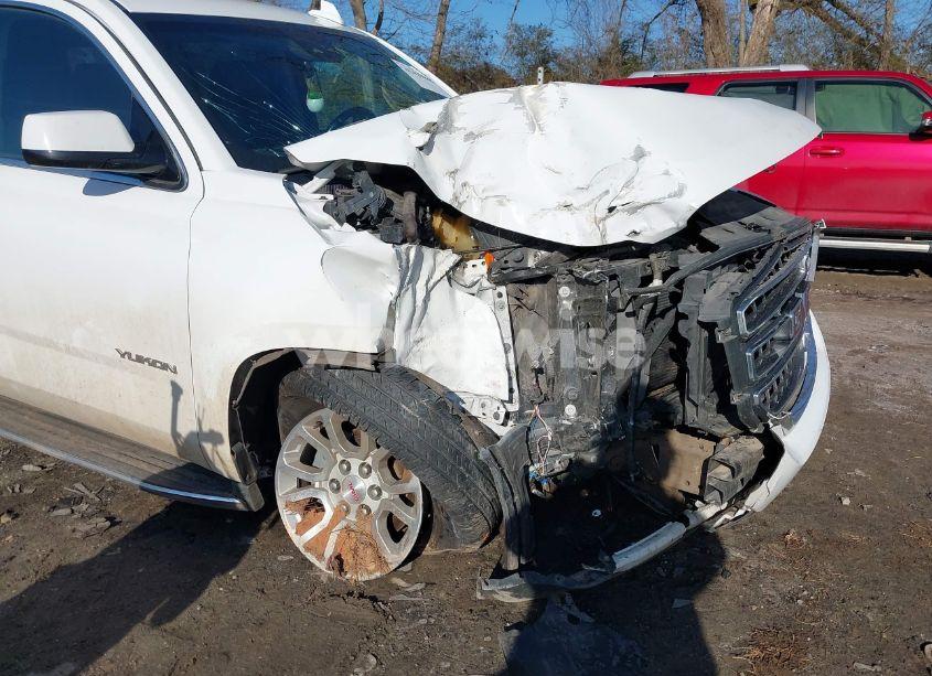 Photo 6 of 2019 Gmc Yukon SLT (VIN 1GKS2BKC9KR166896)