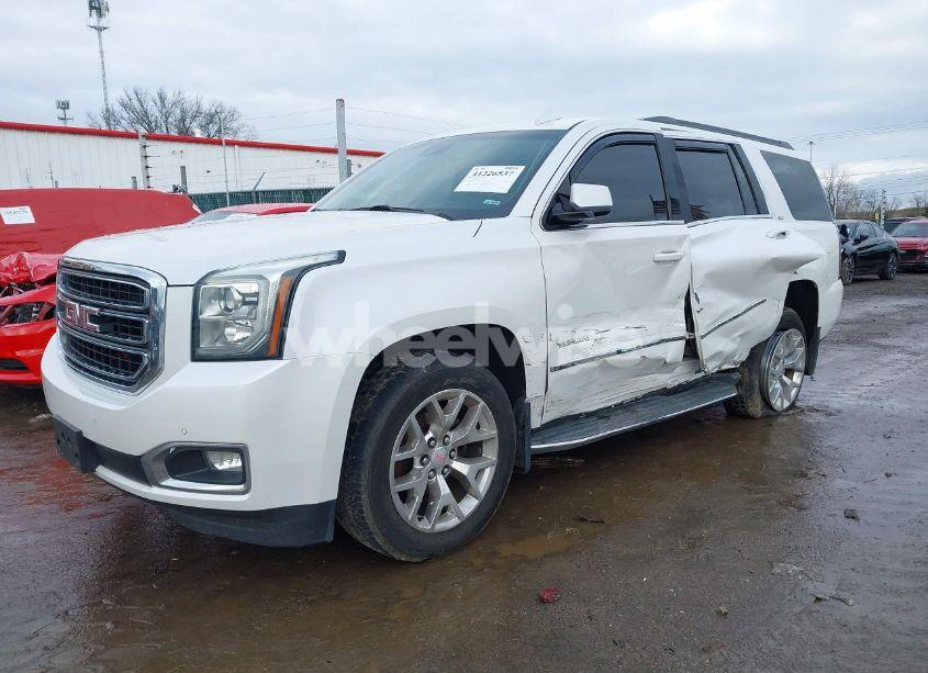 Photo 2 of 2016 Gmc Yukon SLT (VIN 1GKS2BKCXGR195010)
