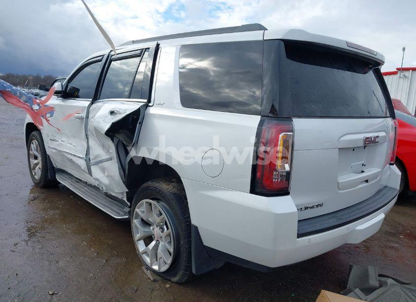 Photo 3 of 2016 Gmc Yukon SLT (VIN 1GKS2BKCXGR195010)