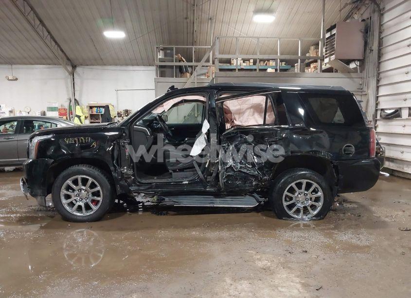 Photo 13 of 2018 Gmc Yukon SLT (VIN 1GKS2BKCXJR381895)