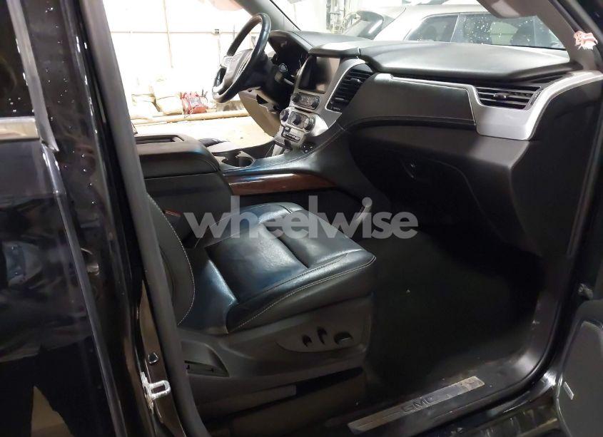 Photo 5 of 2018 Gmc Yukon SLT (VIN 1GKS2BKCXJR381895)