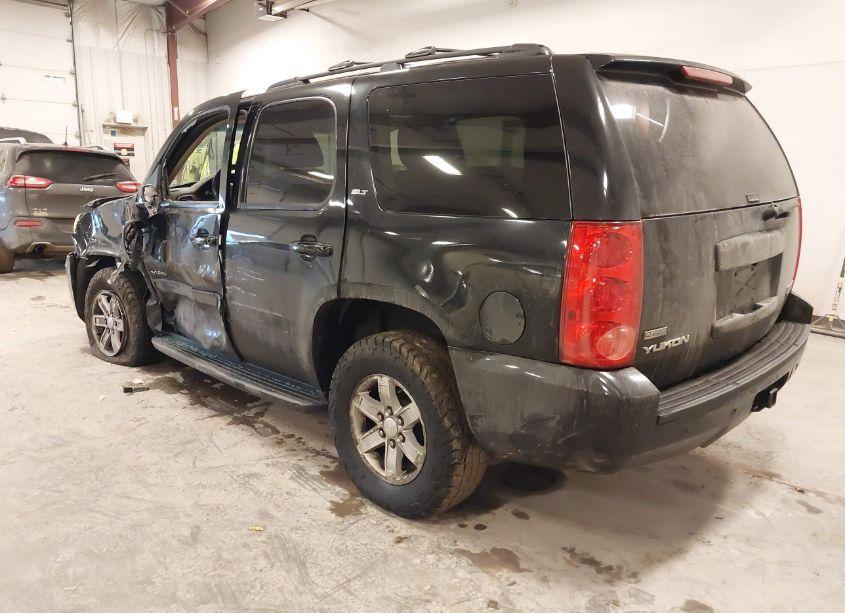 Photo 3 of 2011 Gmc Yukon SLT (VIN 1GKS2CE01BR238357)