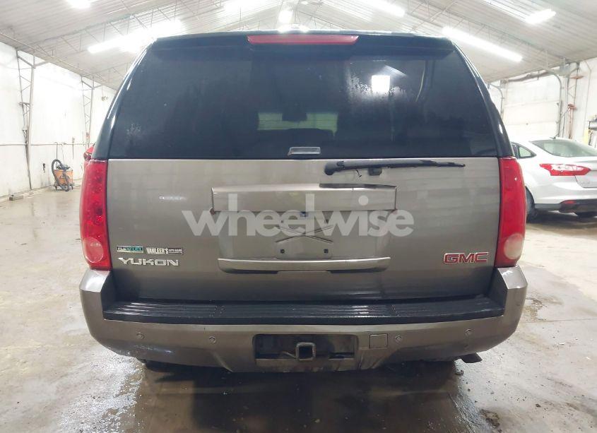 Photo 16 of 2011 Gmc Yukon SLT (VIN 1GKS2CE02BR336524)