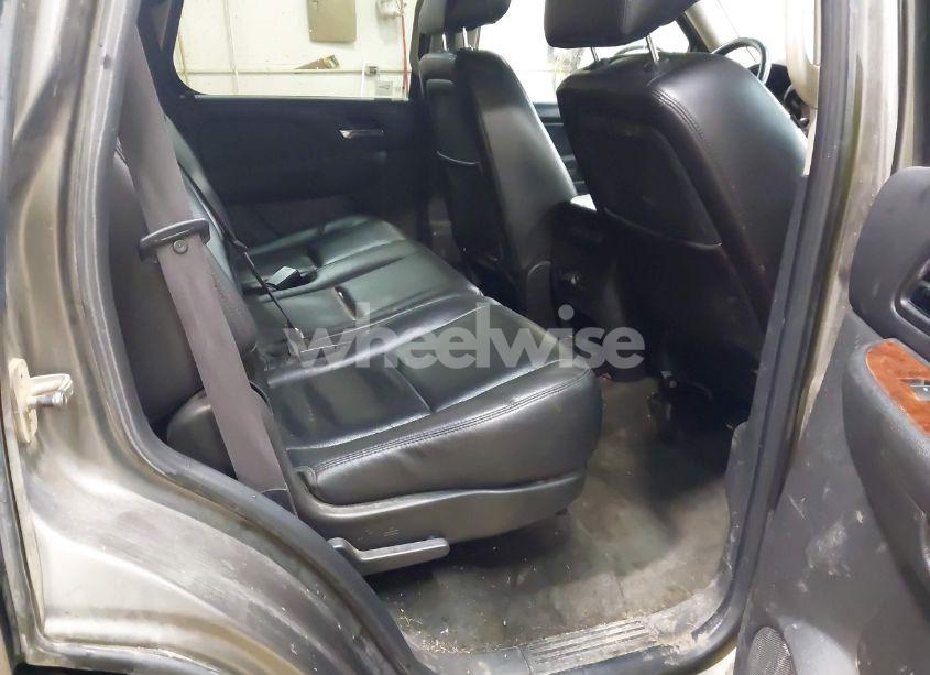 Photo 8 of 2011 Gmc Yukon SLT (VIN 1GKS2CE02BR336524)