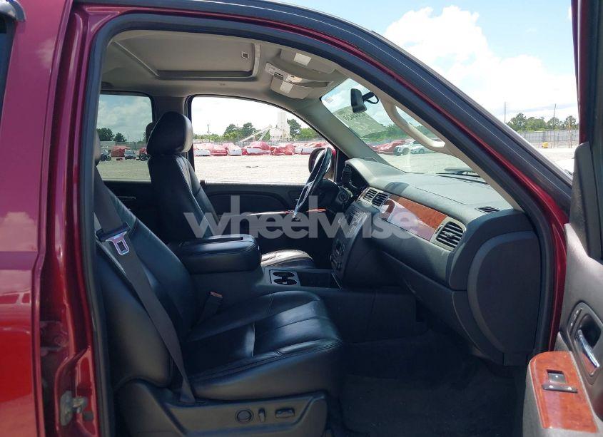 Photo 5 of 2011 Gmc Yukon SLT (VIN 1GKS2CE03BR133416)