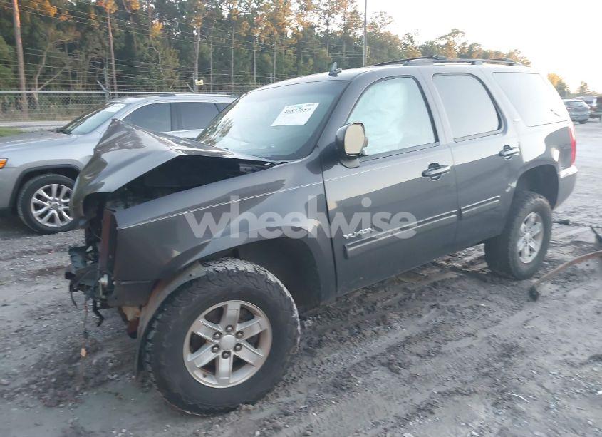 Photo 2 of 2011 Gmc Yukon SLT (VIN 1GKS2CE03BR246363)