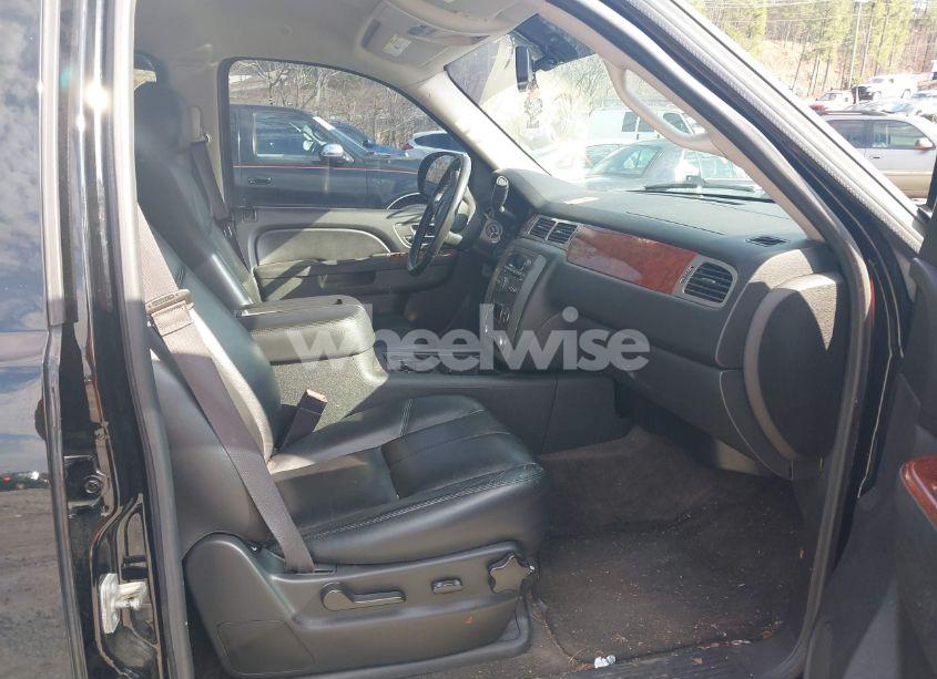 Photo 5 of 2013 Gmc Yukon SLT (VIN 1GKS2CE04DR272487)