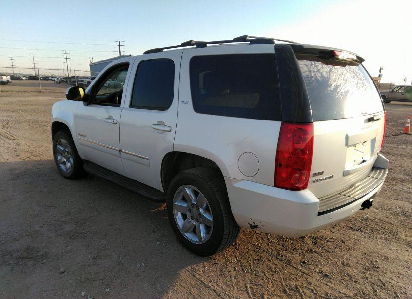 Photo 3 of 2011 Gmc Yukon SLT (VIN 1GKS2CE05BR339661)