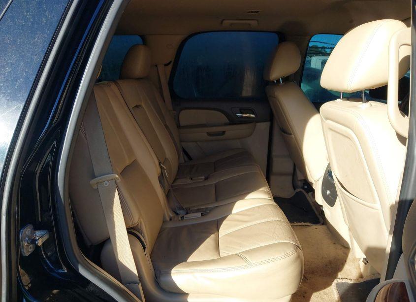 Photo 8 of 2011 Gmc Yukon SLT (VIN 1GKS2CE05BR345055)