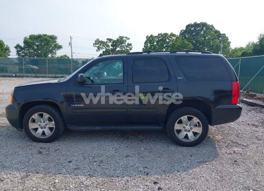 Photo 14 of 2011 Gmc Yukon SLT (VIN 1GKS2CE06BR137833)