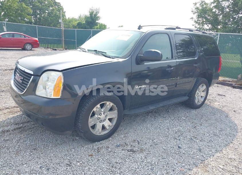 Photo 2 of 2011 Gmc Yukon SLT (VIN 1GKS2CE06BR137833)