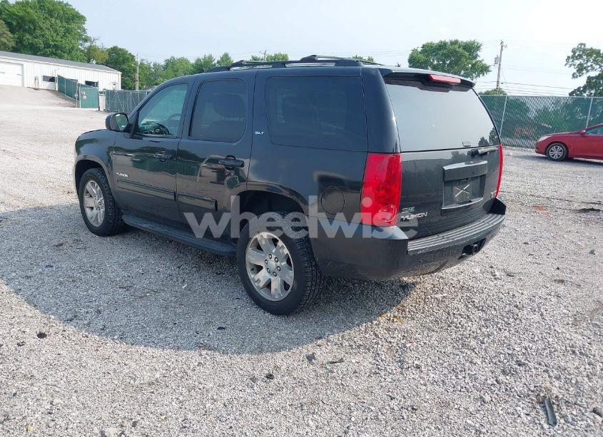 Photo 3 of 2011 Gmc Yukon SLT (VIN 1GKS2CE06BR137833)
