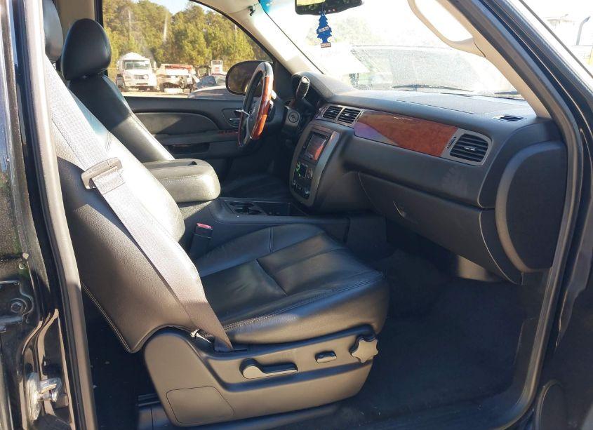 Photo 5 of 2013 Gmc Yukon SLT (VIN 1GKS2CE07DR103449)