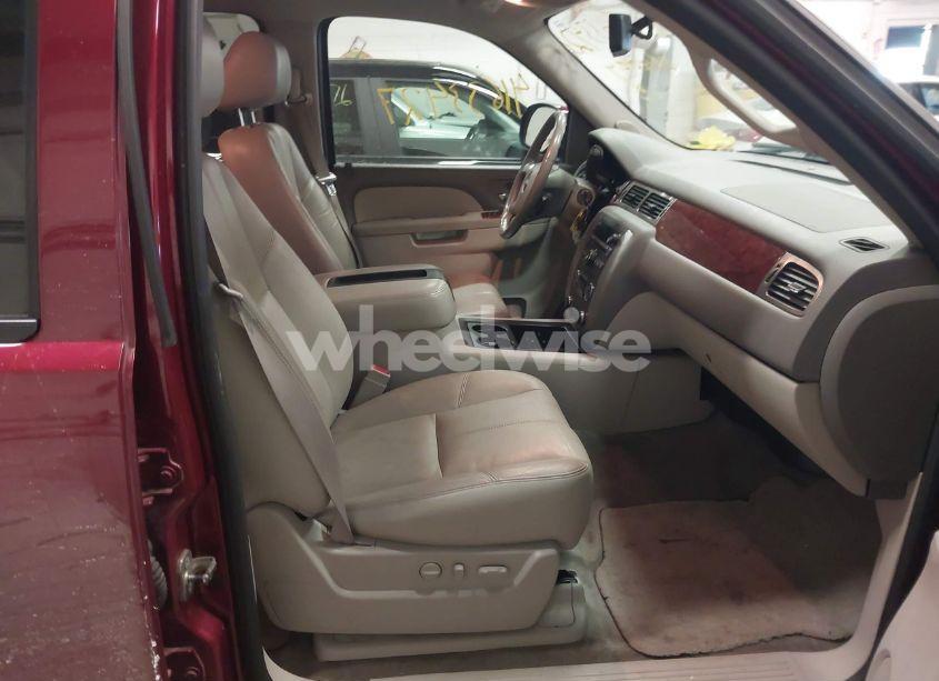 Photo 5 of 2011 Gmc Yukon SLT (VIN 1GKS2CE08BR308792)