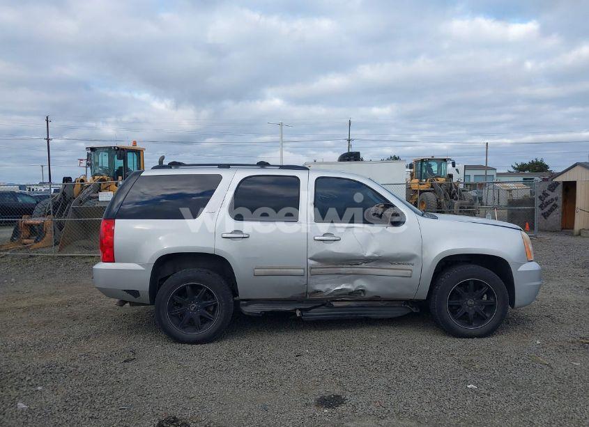 Photo 13 of 2011 Gmc Yukon SLT (VIN 1GKS2CE09BR276144)