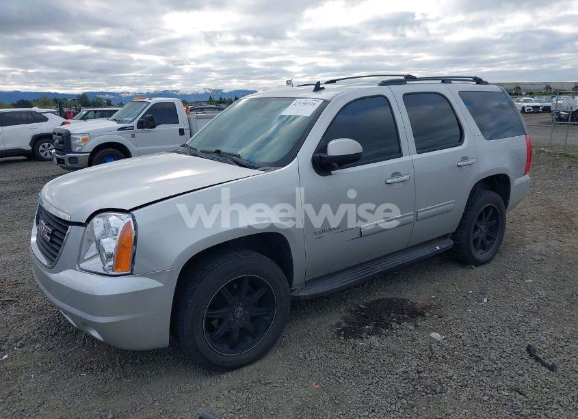 Photo 2 of 2011 Gmc Yukon SLT (VIN 1GKS2CE09BR276144)