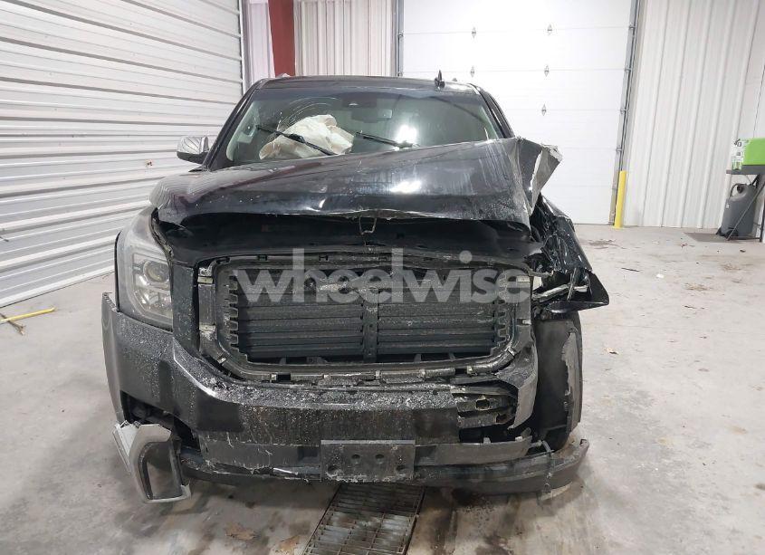 Photo 13 of 2017 Gmc Yukon DENALI (VIN 1GKS2CKJ0HR318769)