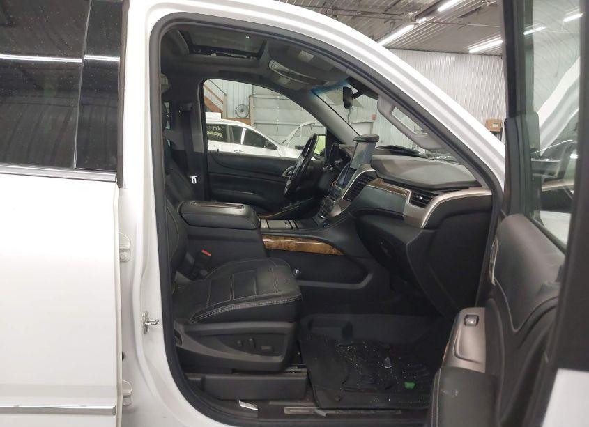 Photo 5 of 2016 Gmc Yukon DENALI (VIN 1GKS2CKJ2GR173720)