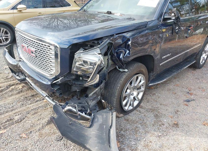 Photo 6 of 2017 Gmc Yukon DENALI (VIN 1GKS2CKJ2HR181852)