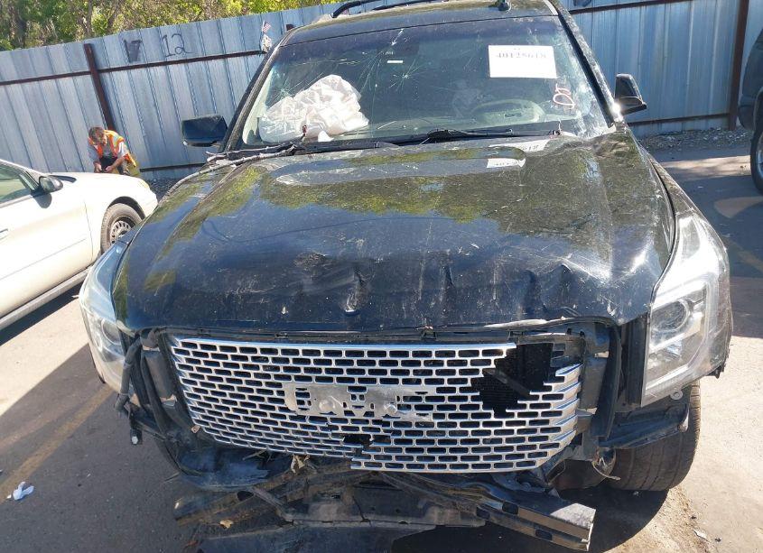 Photo 13 of 2015 Gmc Yukon DENALI (VIN 1GKS2CKJ6FR671076)