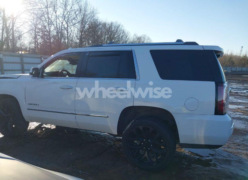 Photo 14 of 2015 Gmc Yukon DENALI (VIN 1GKS2CKJ7FR596372)
