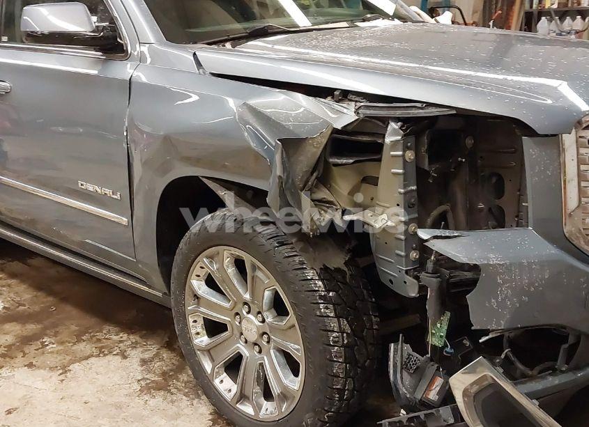 Photo 6 of 2015 Gmc Yukon DENALI (VIN 1GKS2CKJXFR639537)