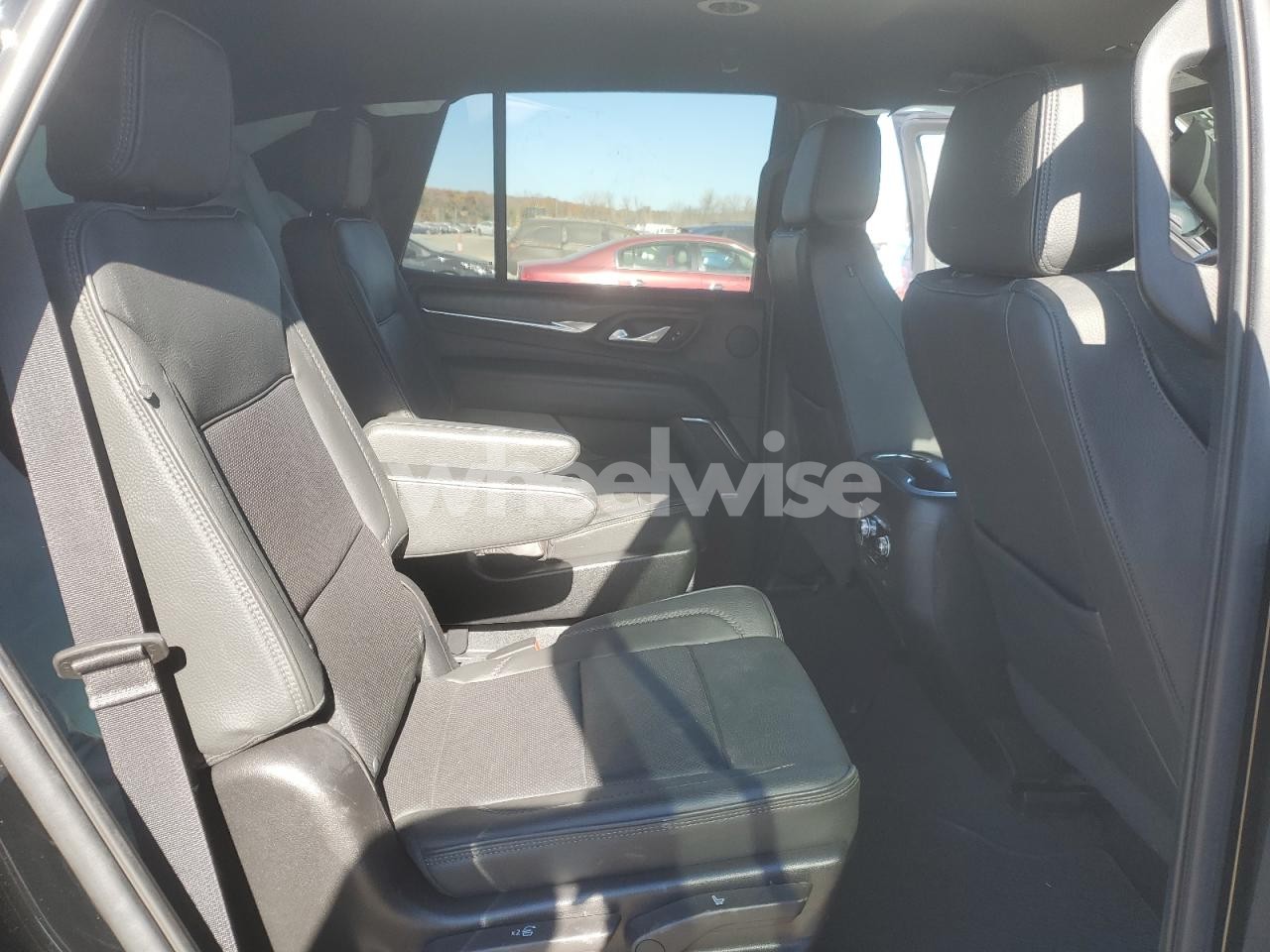 Photo 11 of 2022 GMC YUKON DENALI (VIN 1GKS2DKL6NR233437)