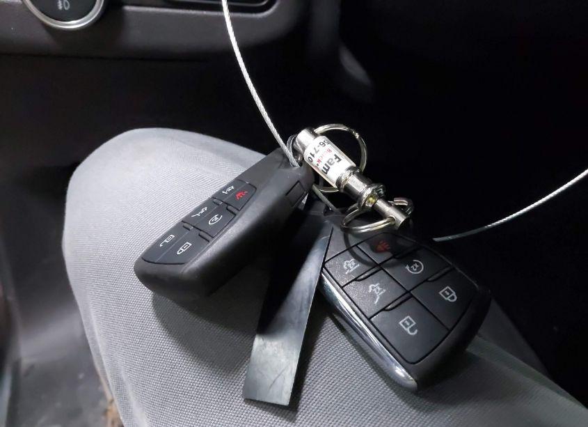 Photo 11 of 2021 Gmc Yukon 4WD DENALI (VIN 1GKS2DKL8MR145875)