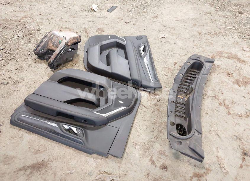 Photo 12 of 2021 Gmc Yukon 4WD DENALI (VIN 1GKS2DKL8MR382804)