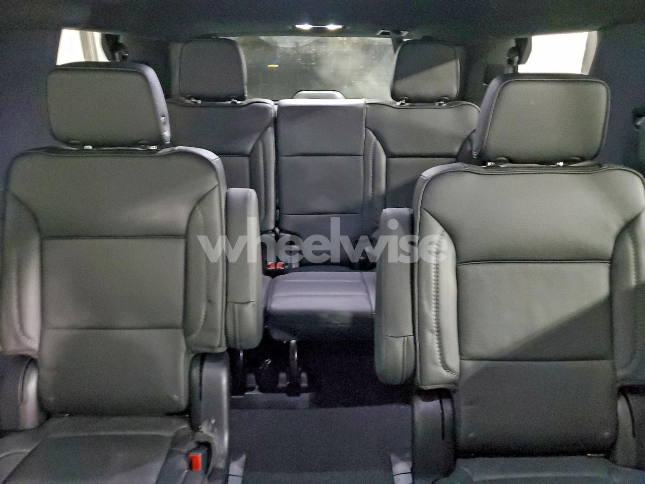 Photo 10 of 2025 GMC YUKON DENALI (VIN 1GKS2DRL8SR246014)