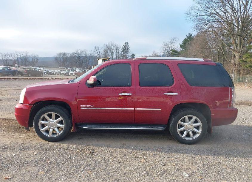 Photo 15 of 2011 Gmc Yukon DENALI (VIN 1GKS2EEF2BR245379)