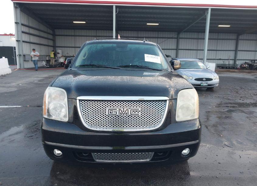 Photo 6 of 2011 Gmc Yukon DENALI (VIN 1GKS2EEF2BR295621)