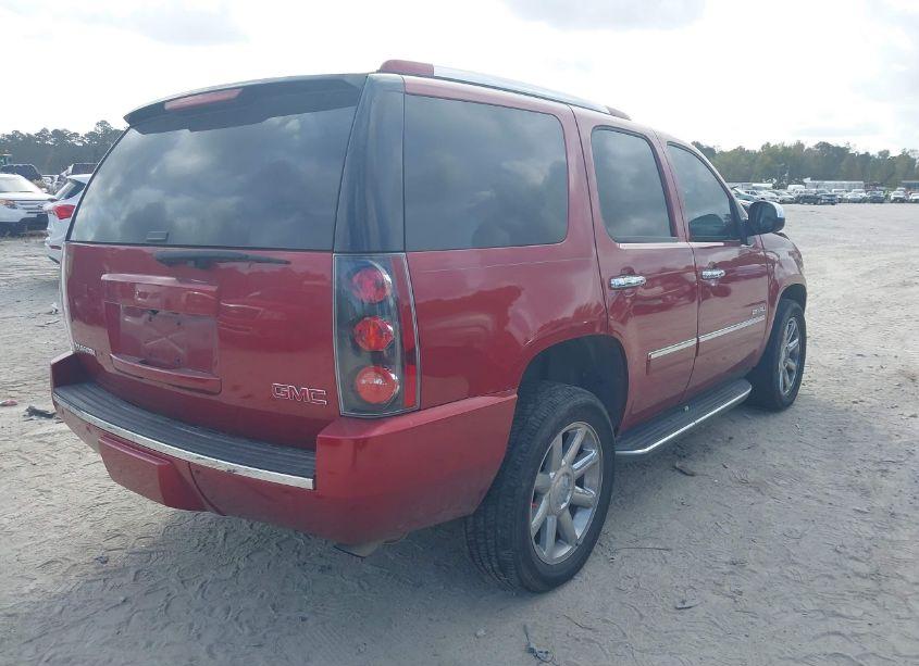 Photo 4 of 2013 Gmc Yukon DENALI (VIN 1GKS2EEF3DR190475)