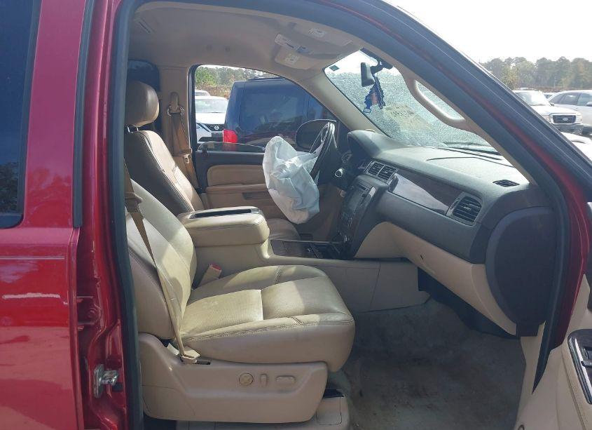 Photo 5 of 2013 Gmc Yukon DENALI (VIN 1GKS2EEF3DR190475)