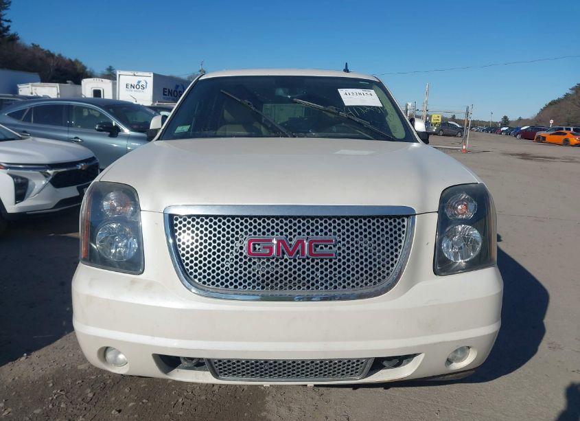 Photo 12 of 2011 Gmc Yukon DENALI (VIN 1GKS2EEF4BR101607)