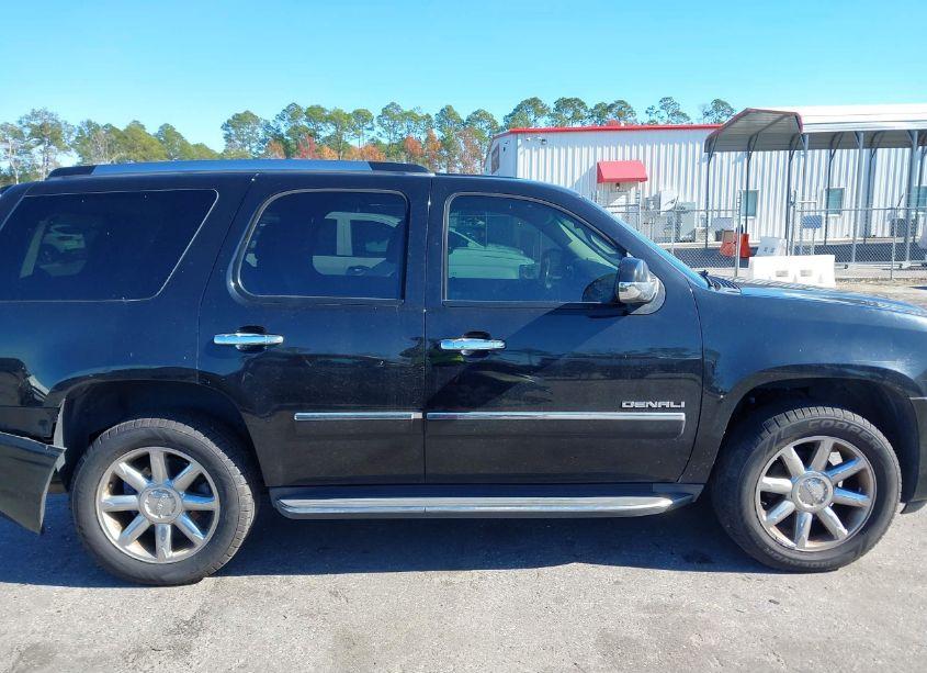 Photo 13 of 2011 Gmc Yukon DENALI (VIN 1GKS2EEF4BR317411)