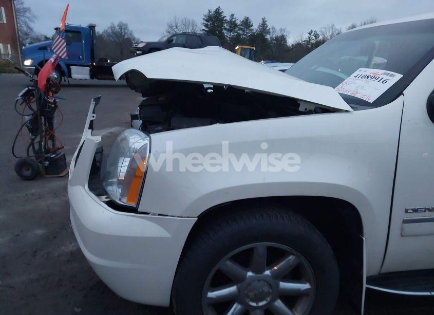 Photo 21 of 2011 Gmc Yukon DENALI (VIN 1GKS2EEF5BR177773)