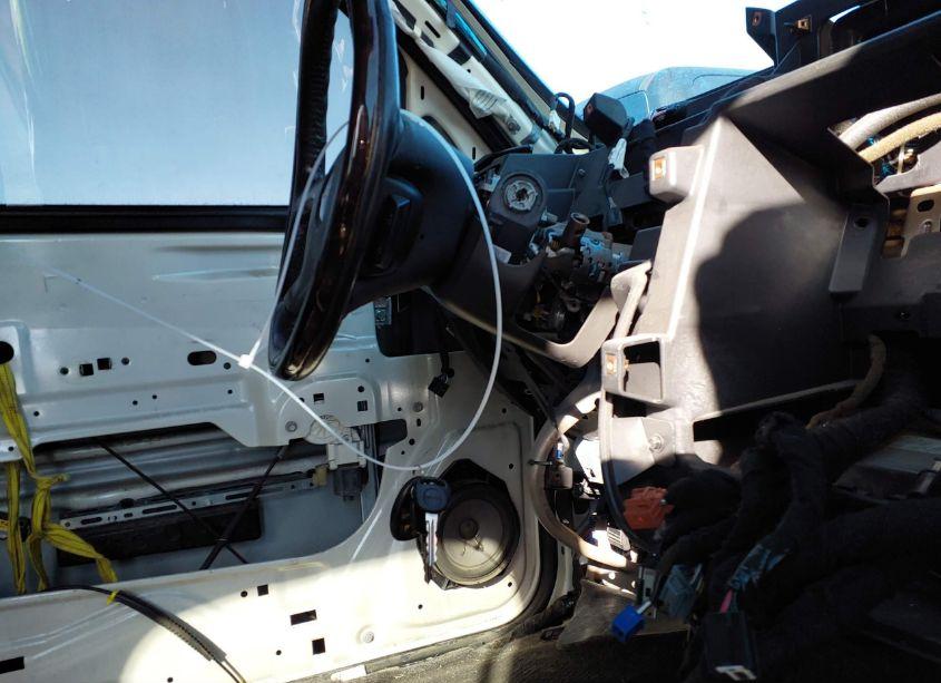 Photo 11 of 2011 Gmc Yukon DENALI (VIN 1GKS2EEF6BR198566)