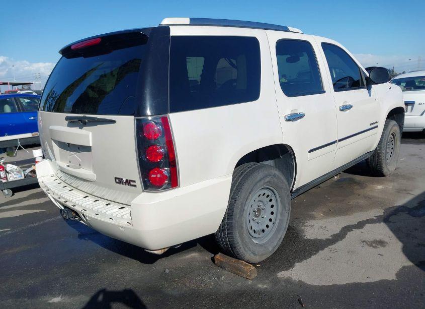 Photo 4 of 2011 Gmc Yukon DENALI (VIN 1GKS2EEF6BR198566)