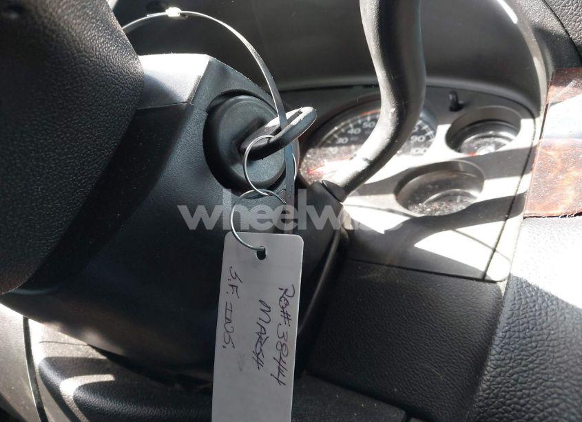 Photo 11 of 2011 Gmc Yukon DENALI (VIN 1GKS2EEF6BR257194)