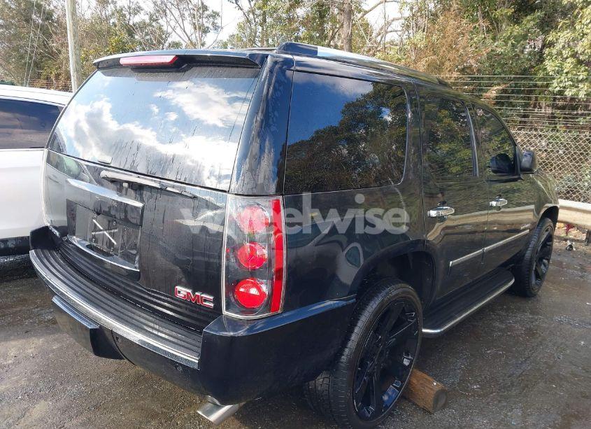 Photo 4 of 2011 Gmc Yukon DENALI (VIN 1GKS2EEF6BR257194)