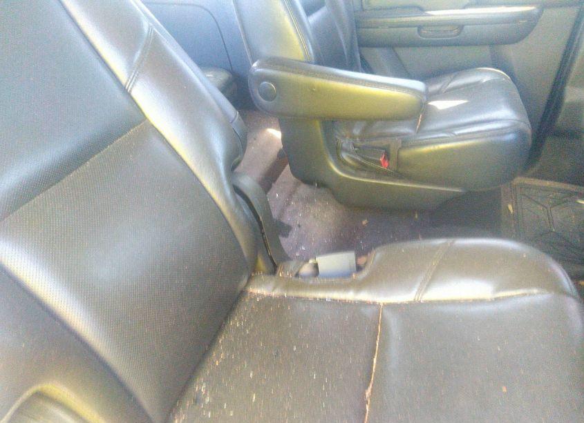 Photo 8 of 2011 Gmc Yukon DENALI (VIN 1GKS2EEF7BR168976)