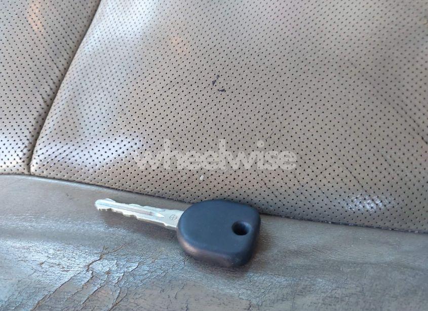 Photo 11 of 2011 Gmc Yukon DENALI (VIN 1GKS2EEF7BR334493)