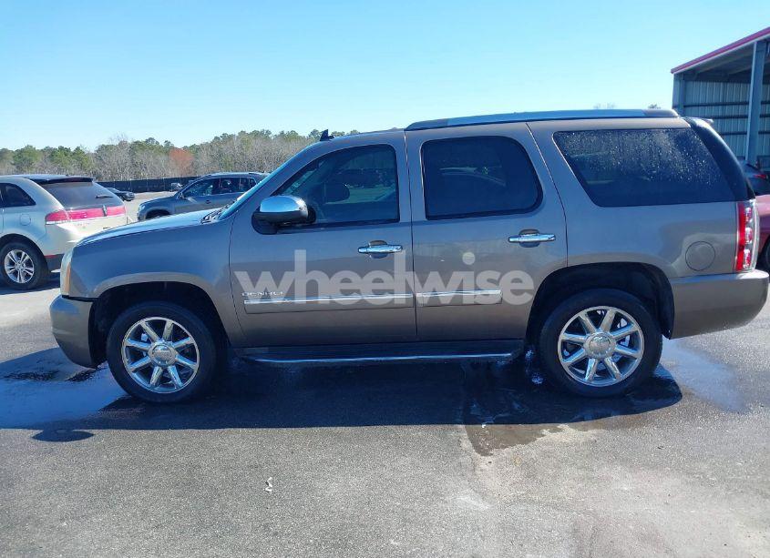 Photo 14 of 2011 Gmc Yukon DENALI (VIN 1GKS2EEF7BR334493)